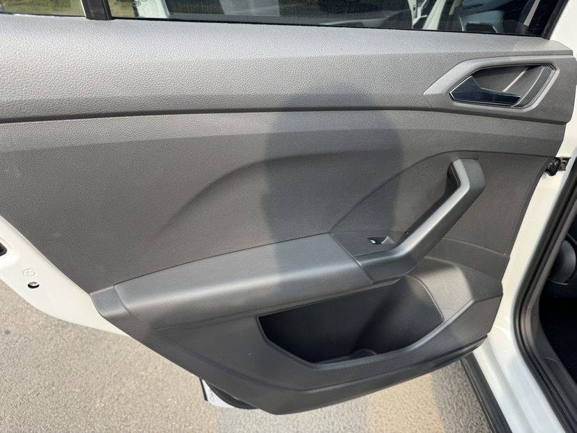 Volkswagen T-Cross 2023 #13 Volkswagen T-Cross 2023 car image #13