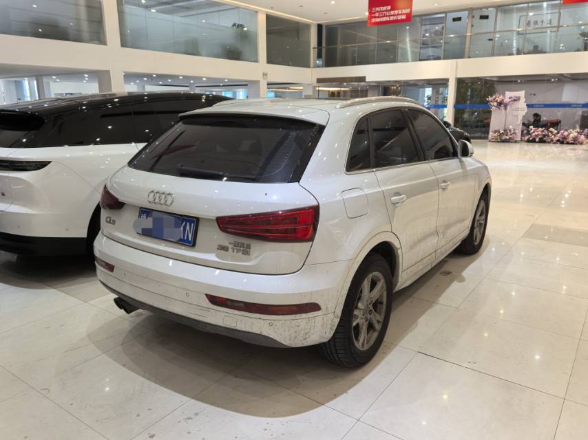 Audi Q3 2017 #5 Audi Q3 2017 car image #5