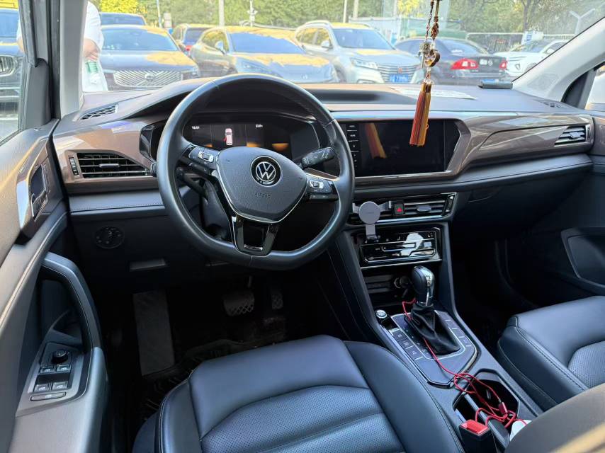 Volkswagen Tharu 2022 #2 Volkswagen Tharu 2022 car image #2