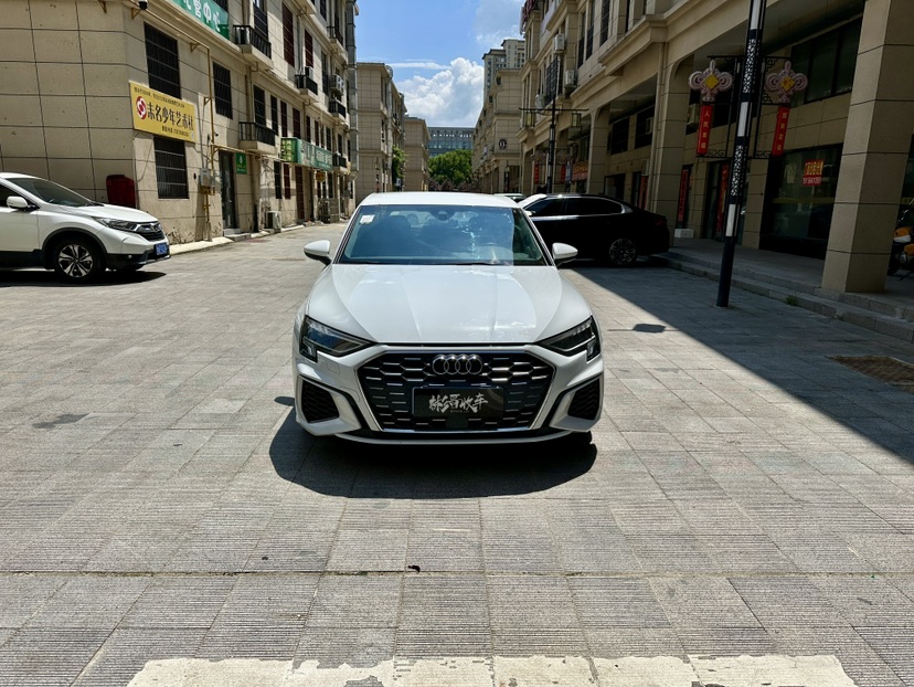 Audi A3 2021 car image #2