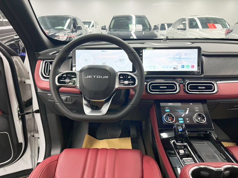 Jetour X70 PLUS 2024 #8 Jetour X70 PLUS 2024 car image #8
