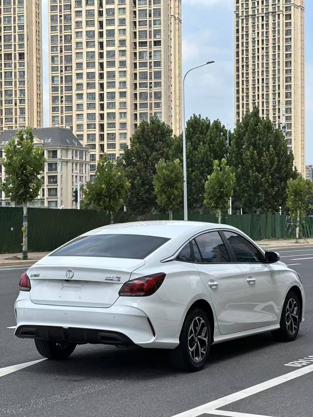 MG 5 2023 car image #4