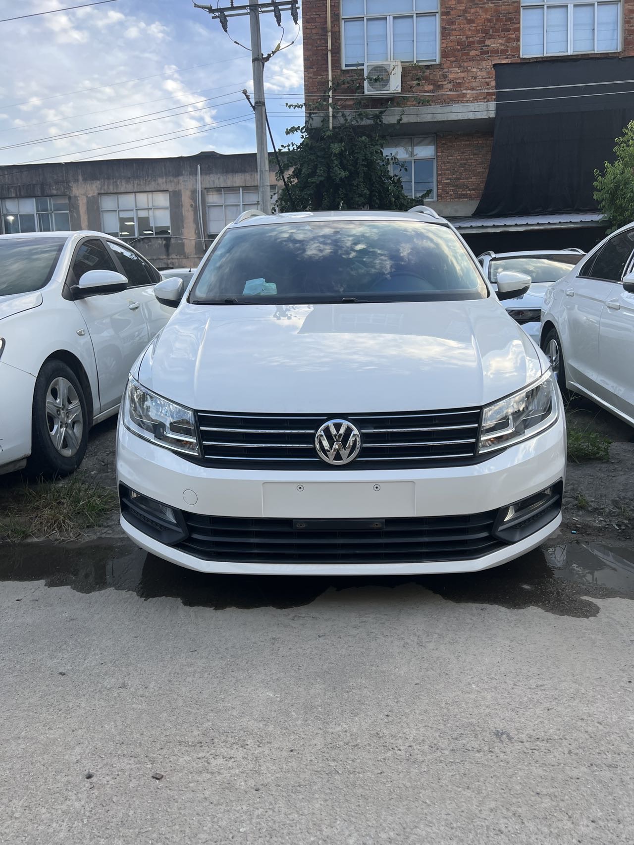 Volkswagen Santana 2017 Volkswagen Santana 2017 car image