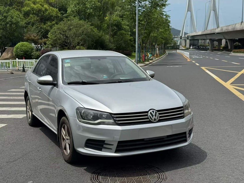 Volkswagen Bora 2014 car image #3