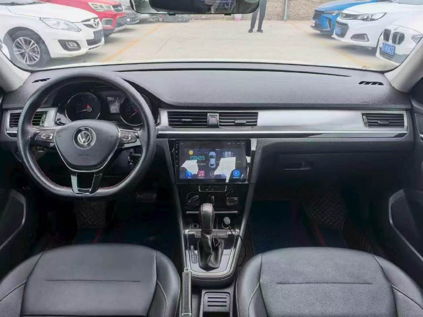 Volkswagen Bora 2018 imagen de coche #5