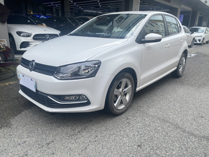 Volkswagen Polo 2016 Volkswagen Polo 2016 car image