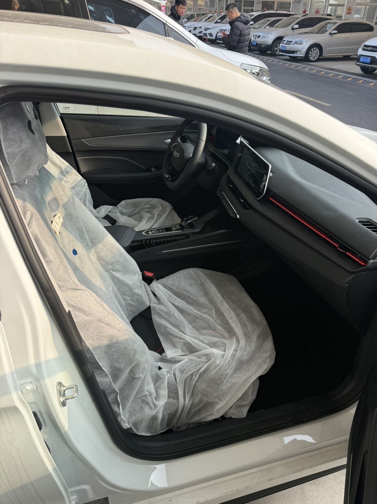 GEELY Binray 2026 #5 GEELY Binray 2026 immagine di auto #5