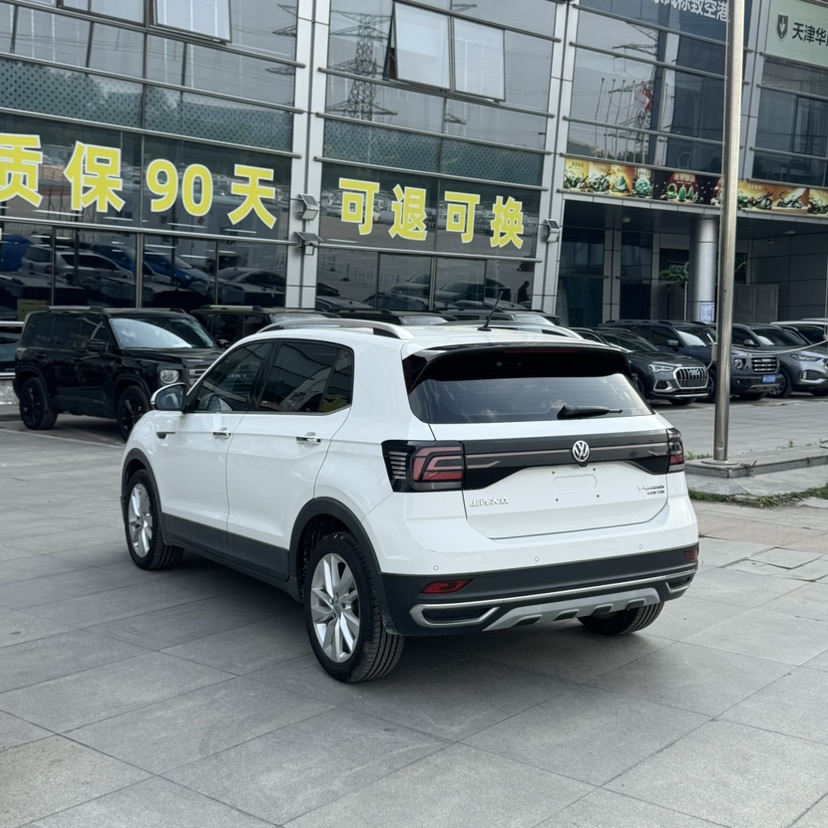Volkswagen T-Cross 2021 car image #7
