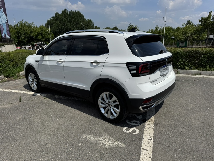 Volkswagen T-Cross 2022 #6 Volkswagen T-Cross 2022 car image #6