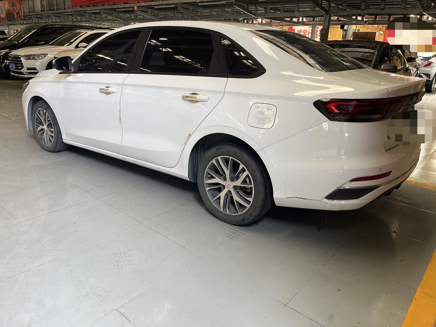 GEELY Emgrand 2022 #7 GEELY Emgrand 2022 car image #7