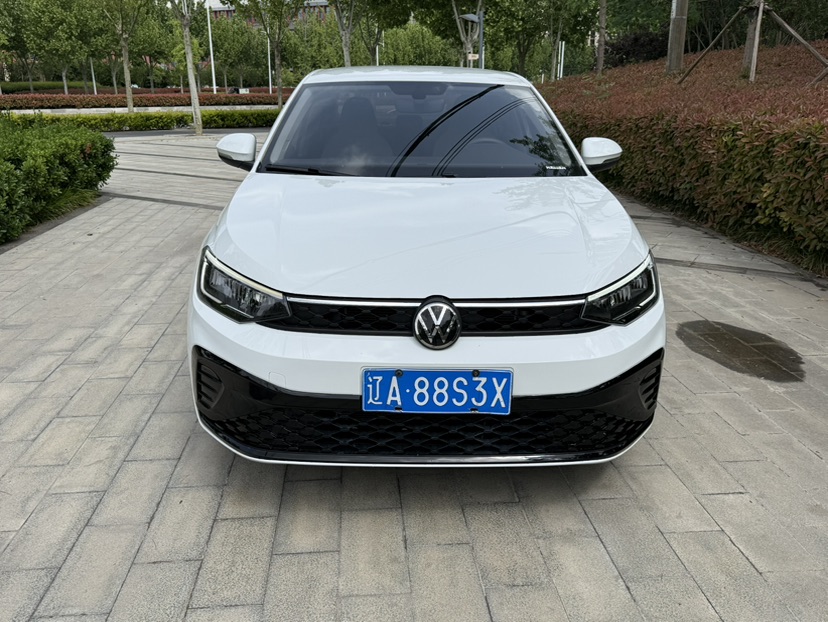 Volkswagen Lavida 2024 car image #2