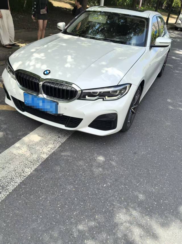 BMW 3 Series 2021 car image 