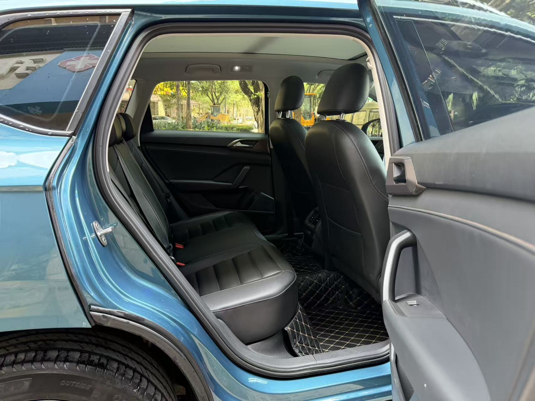 Volkswagen Tharu 2021 car image #6