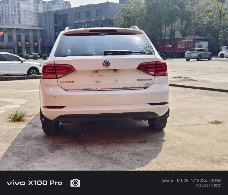 Volkswagen Santana 2017 car image #4