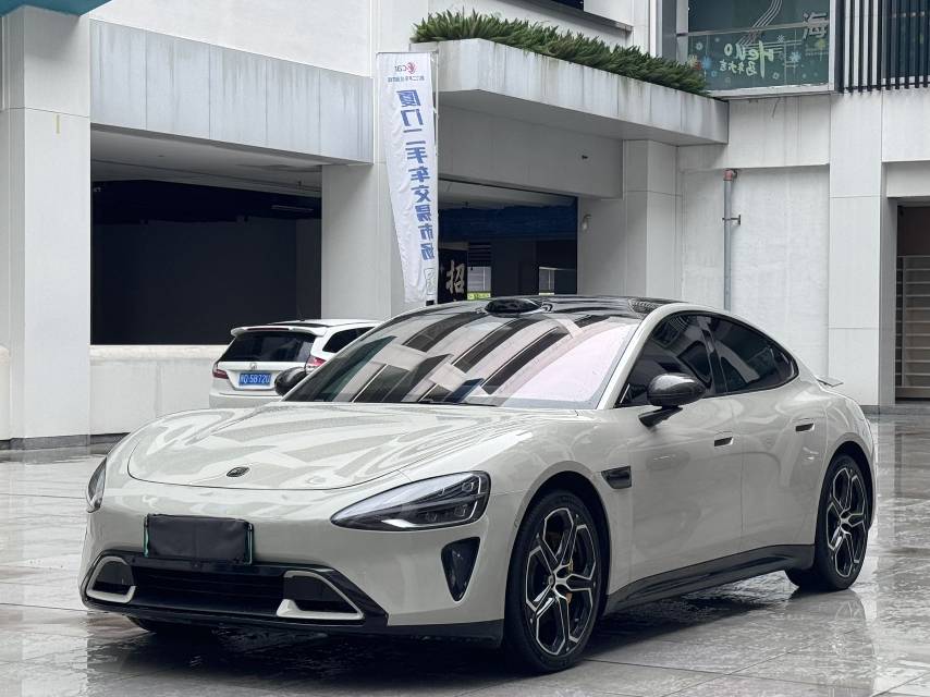 MI SU7 2025 car image 