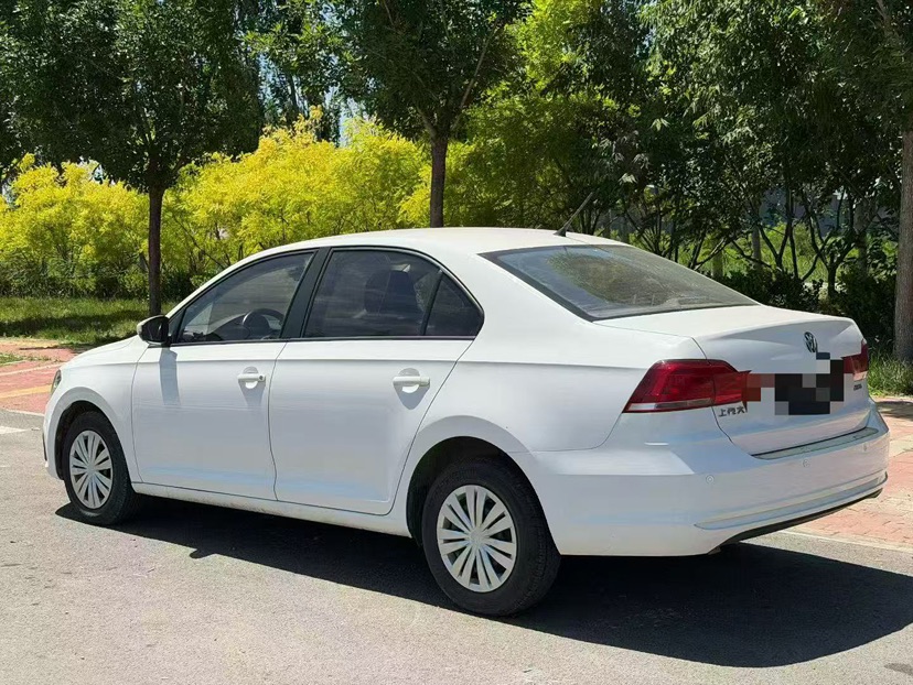 Volkswagen Santana 2018 car image #5