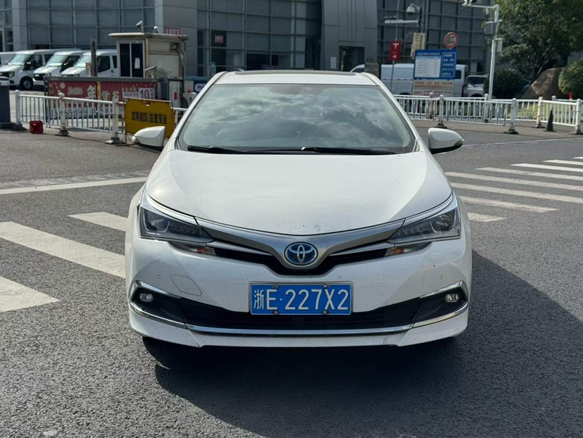 Toyota Corolla 2019 #2 Toyota Corolla 2019 car image #2