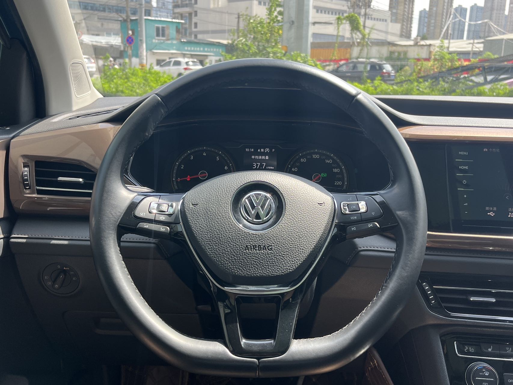 Volkswagen Tharu 2019 #17 Volkswagen Tharu 2019 car image #17