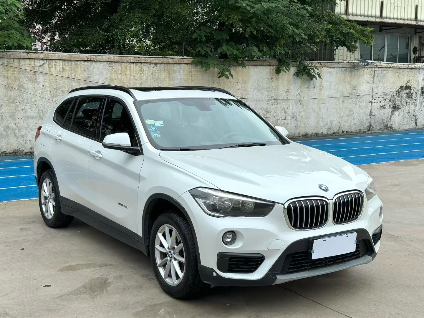 BMW X1 2016 #3 BMW X1 2016 car image #3