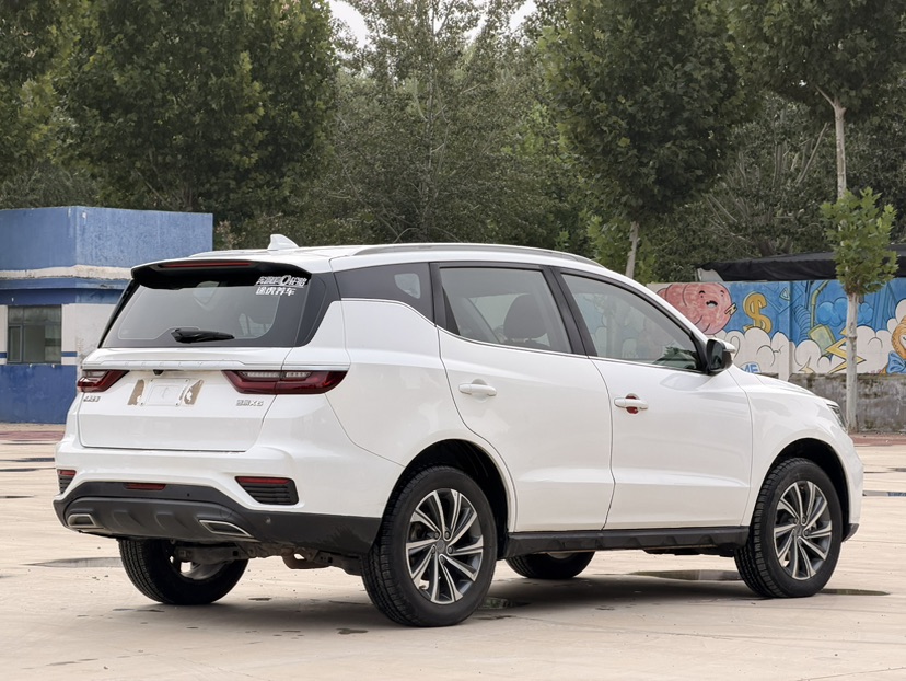 GEELY Vision X6 2020 car image #16