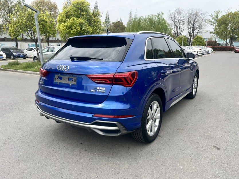 Audi Q3 2019 #5 Audi Q3 2019 car image #5