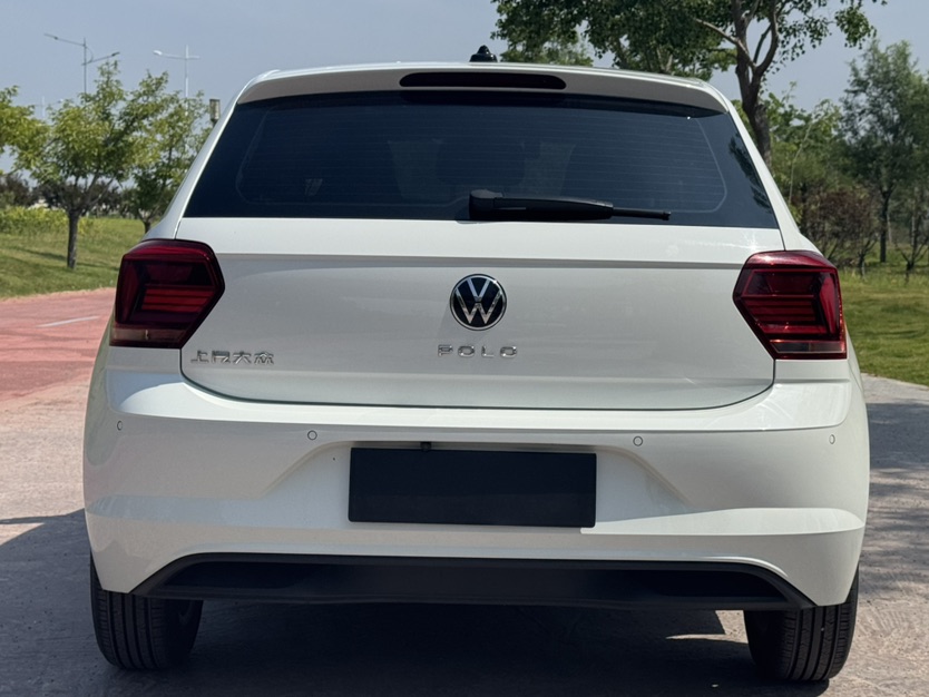 Volkswagen Polo 2023 car image #5