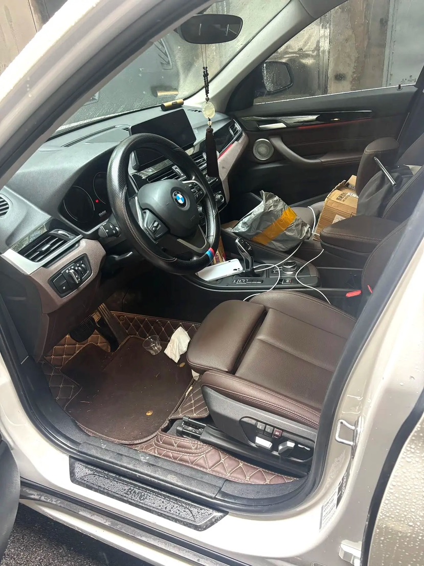 BMW X1 2022 car image #3