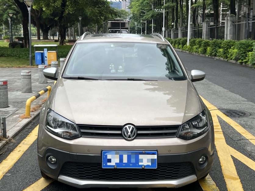 Volkswagen Polo 2015 #2 Volkswagen Polo 2015 car image #2