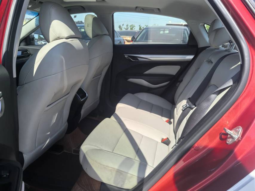 GEELY Binray 2019 car image #6