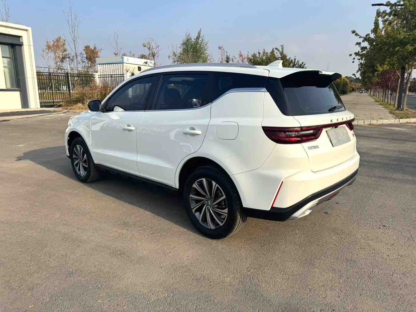 吉利汽车 远景X6 2023 汽车图片 #6