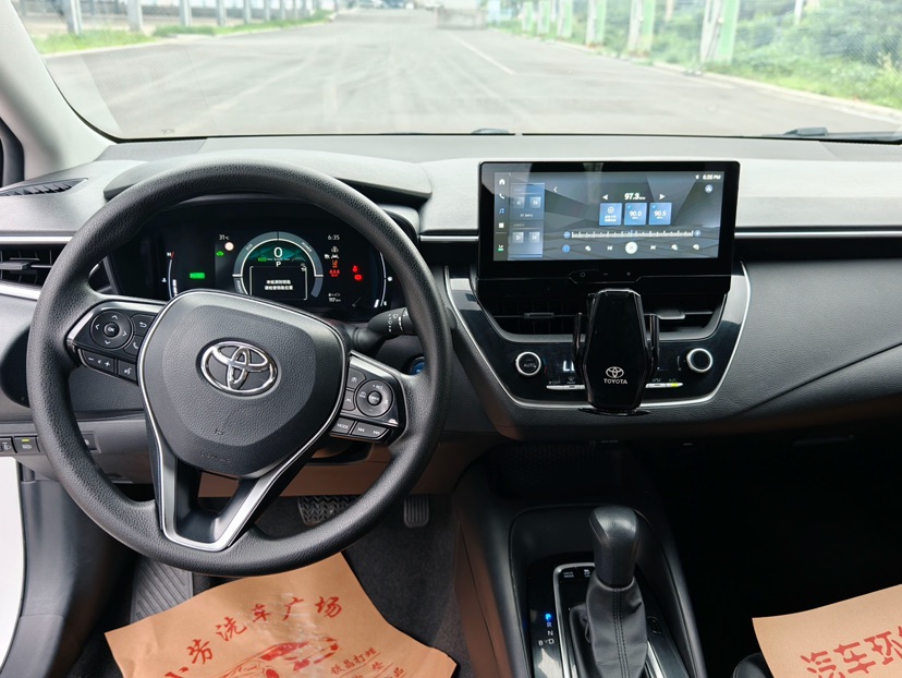 Toyota Corolla 2023 car image #3