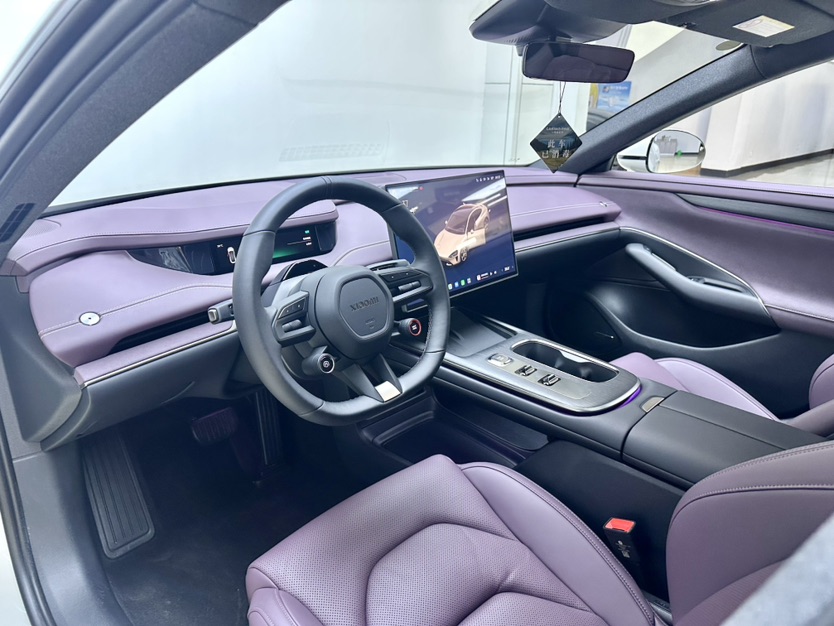 MI SU7 2025 car image #8