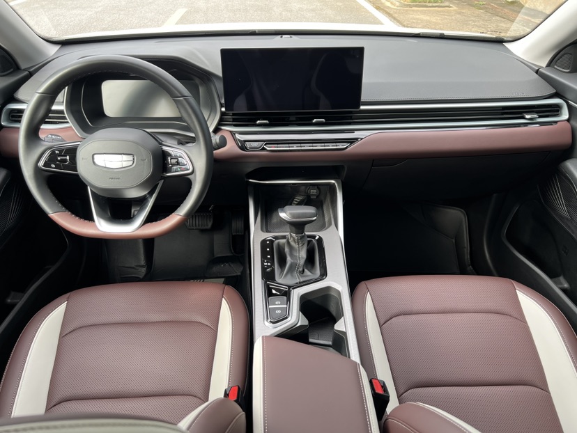 GEELY Emgrand 2025 car image #5