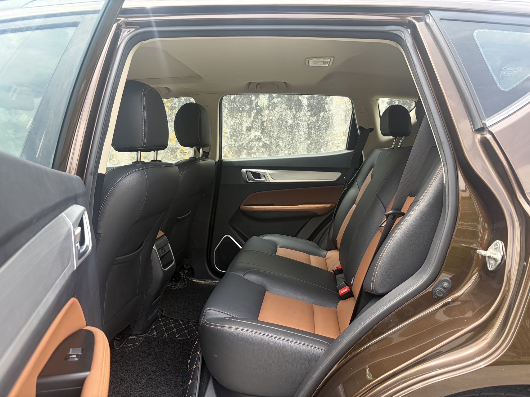 GEELY Vision X6 2019 car image #8
