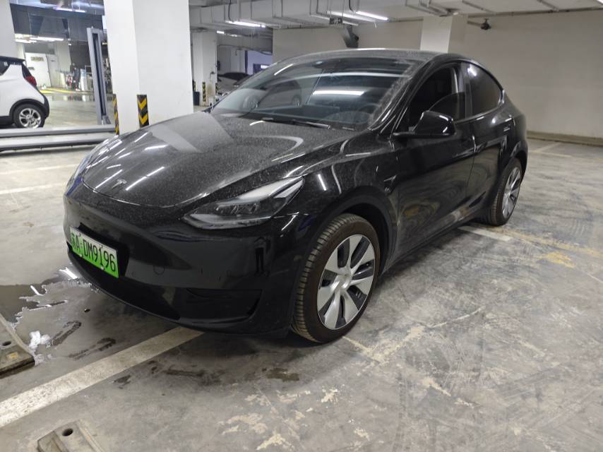 Tesla Model Y 2022 Tesla Model Y 2022 car image