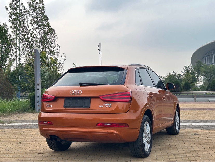 Audi Q3 2014 car image #4