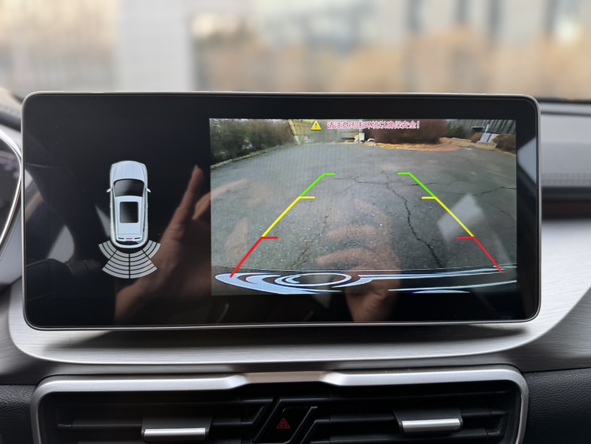 GEELY Coolray 2021 car image #8
