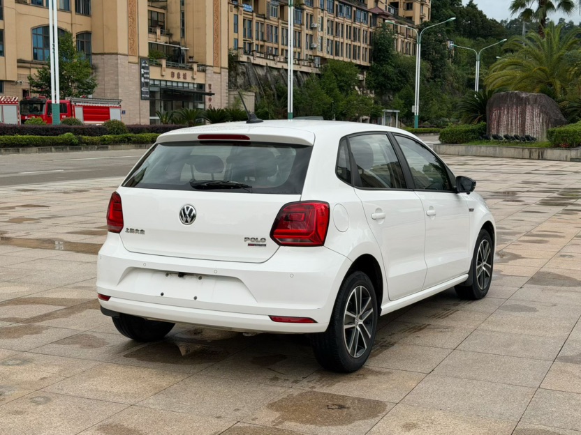 Volkswagen Polo 2014 #4 Volkswagen Polo 2014 car image #4