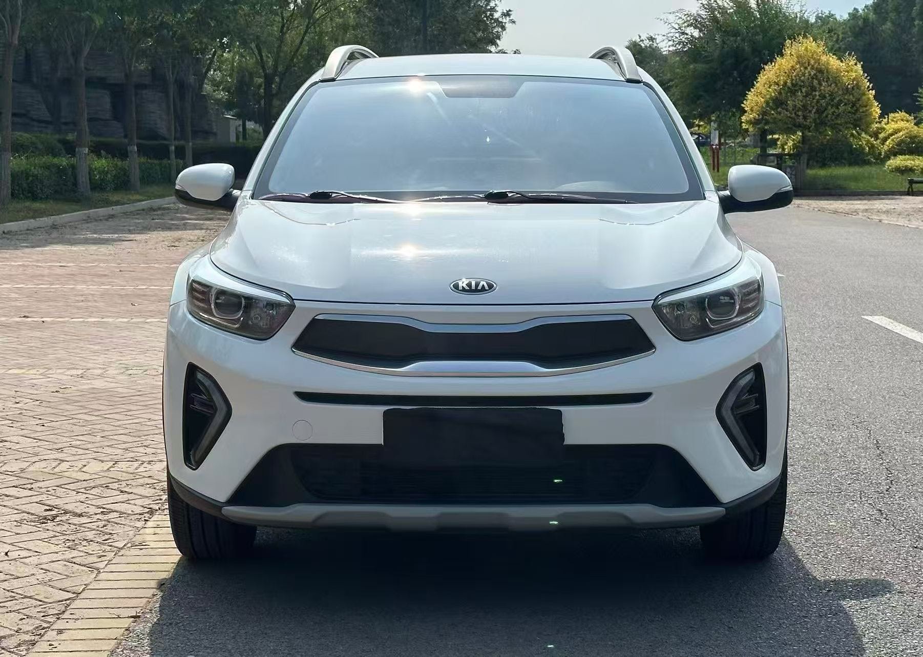 Kia KX1 2021 car image #2