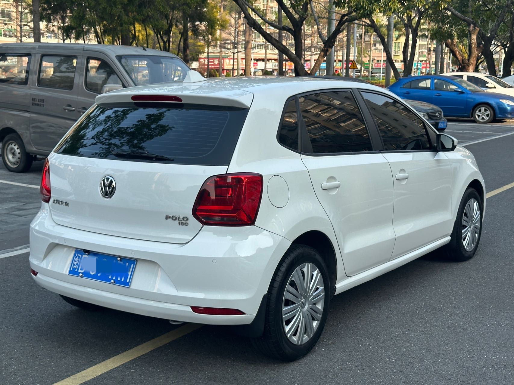 Volkswagen Polo 2017 #6 Volkswagen Polo 2017 car image #6