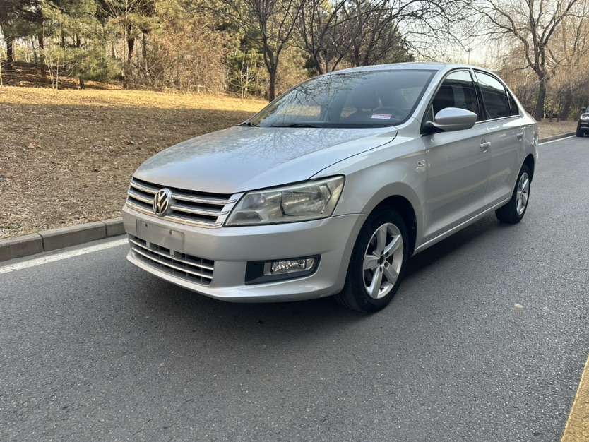 Volkswagen Santana 2014 Volkswagen Santana 2014 car image