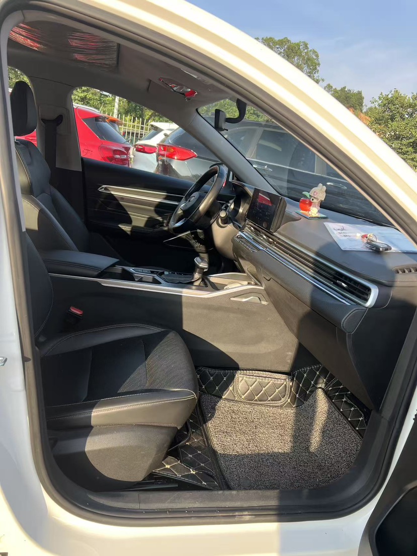 GEELY Emgrand 2022 car image #6