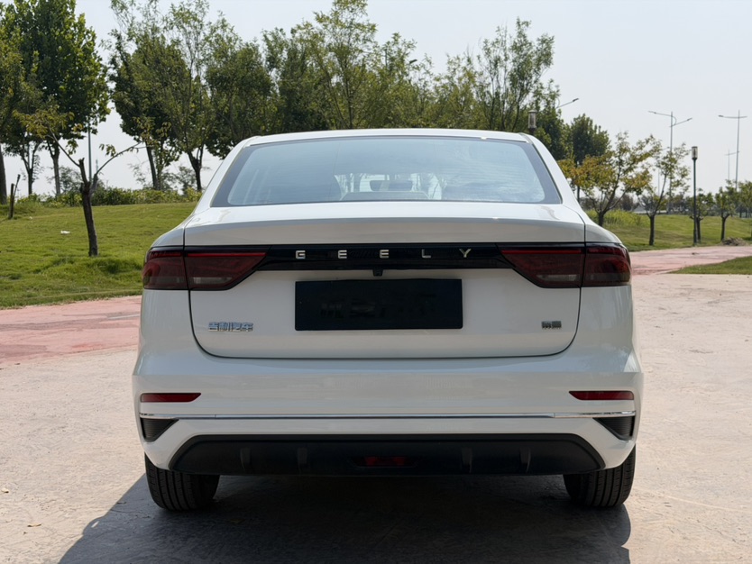 GEELY Emgrand 2025 car image #5