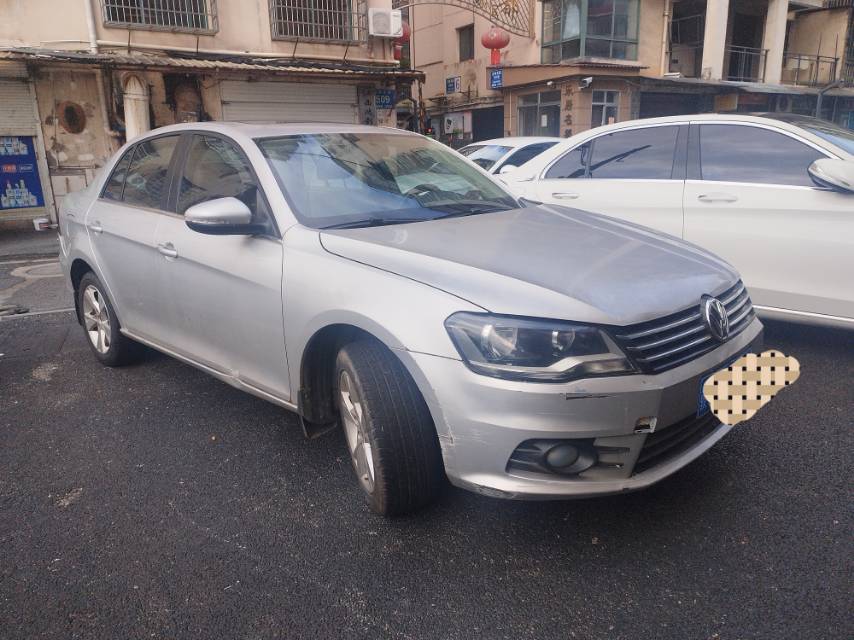 Volkswagen Bora 2015 car image #3