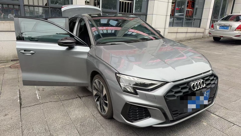 Audi A3 2022 car image #2