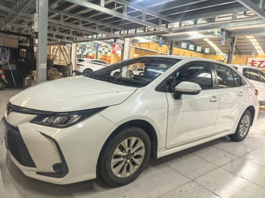 Toyota Corolla 2023 car image 