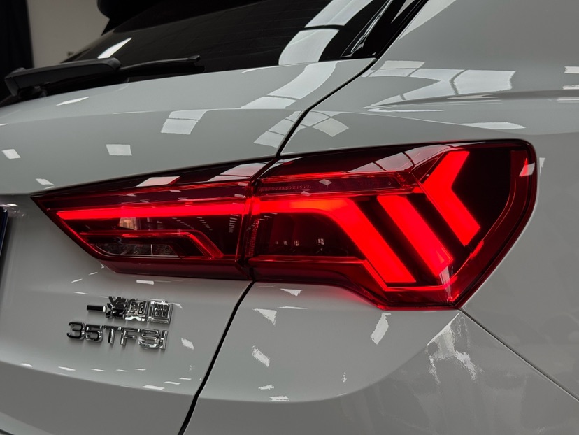 Audi Q3 2022 immagine di auto #20