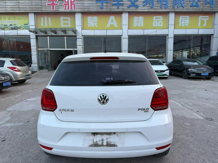 Volkswagen Polo 2018 car image #4