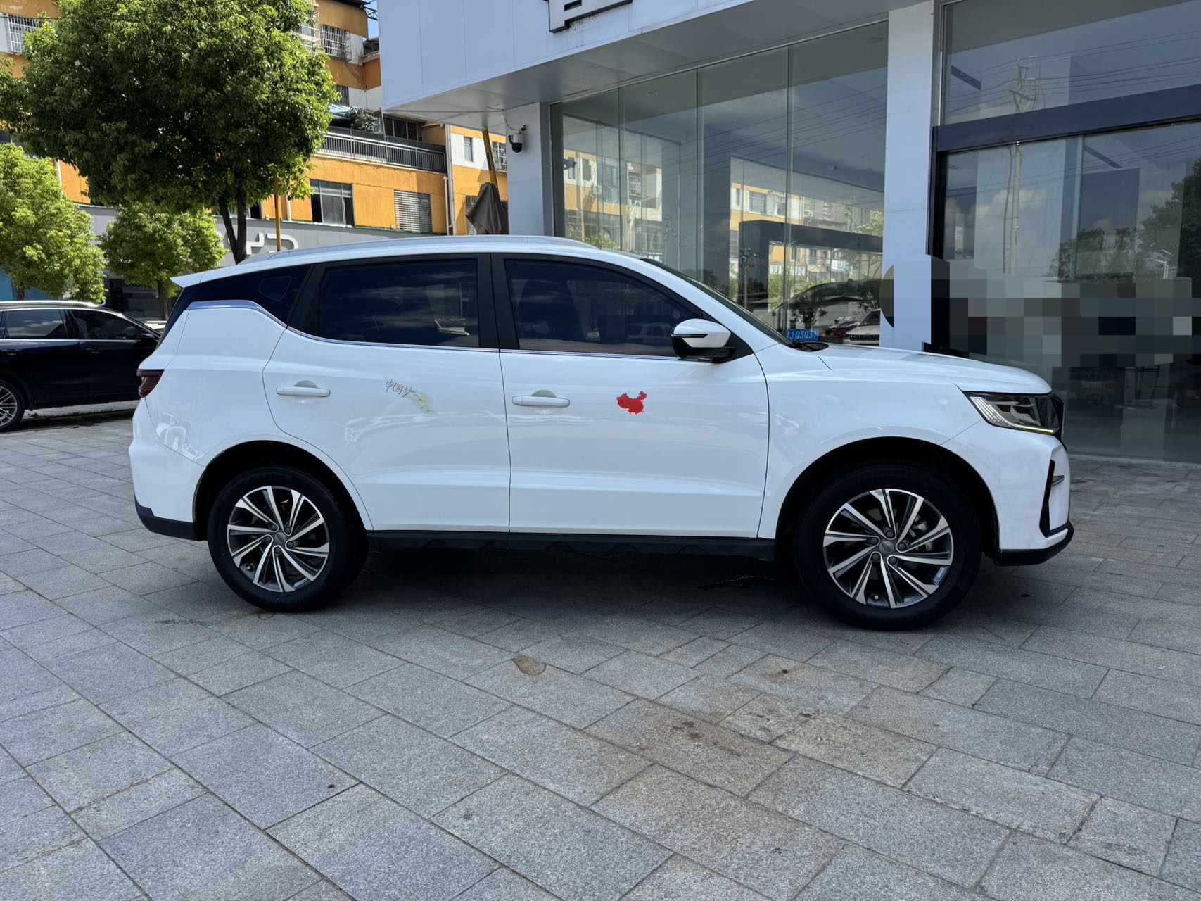 GEELY Vision X6 2022 car image #4