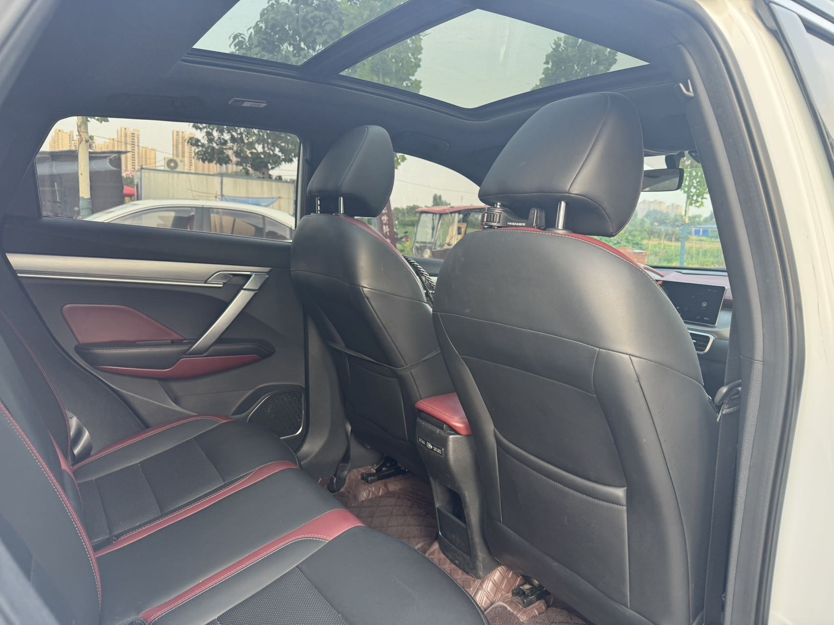 GEELY Coolray 2020 car image #4